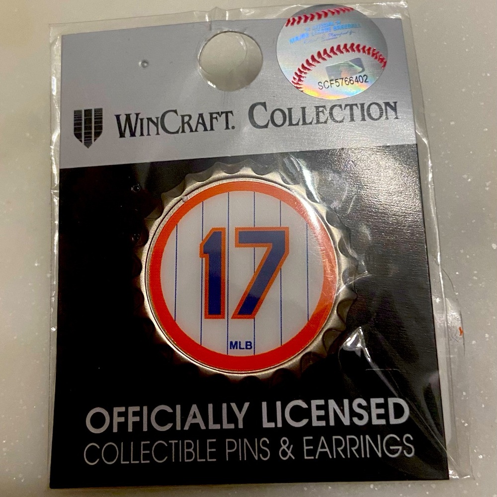 New York Mets Keith Hernandez Retired Number #17 Pin Retirement Day July 9, 2022